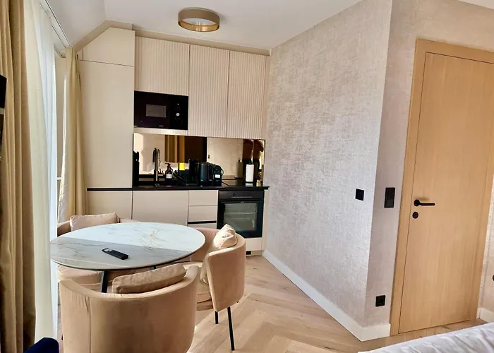Apartman Luxury Rooftop Legrand With Balcony Bécs