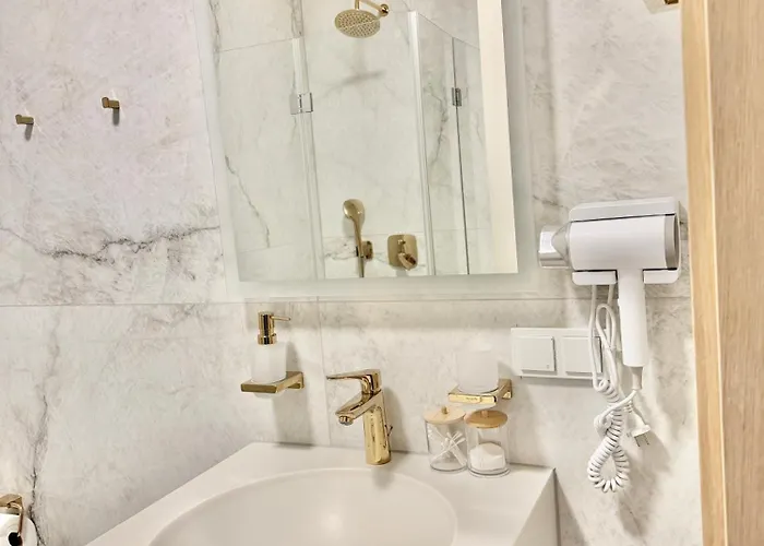 Apartman Luxury Rooftop Legrand With Balcony *