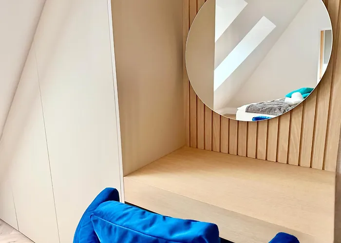 Luxury Rooftop Legrand With Balcony Apartman