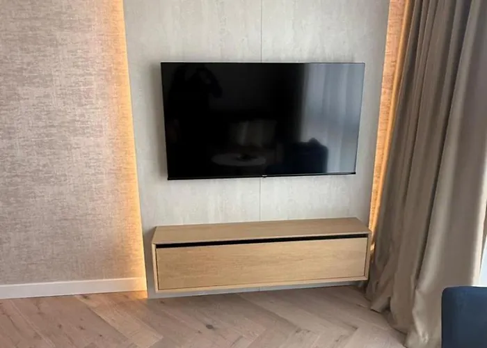 Luxury Rooftop Legrand With Balcony * Bécs