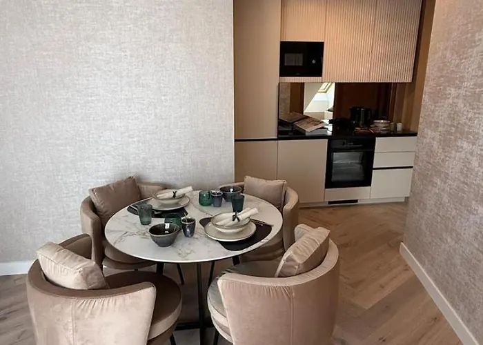 Luxury Rooftop Legrand With Balcony Apartman Bécs