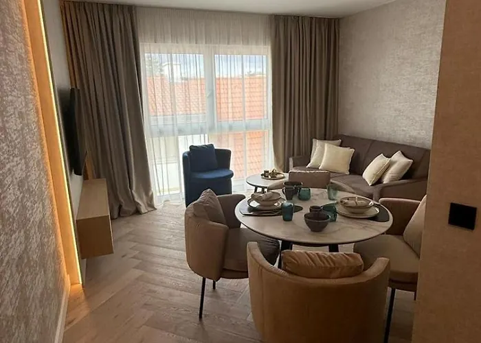 Luxury Rooftop Legrand With Balcony * Bécs